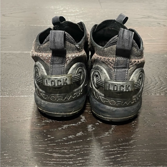 Nike Vapor Max Fly Knit 7Y Running Shoes - Picture 2 of 10